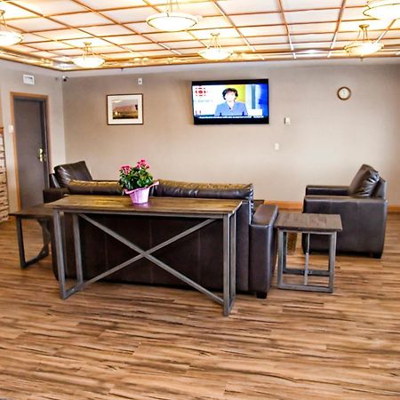 Lakeview Inns & Suites - Brandon Quarto foto